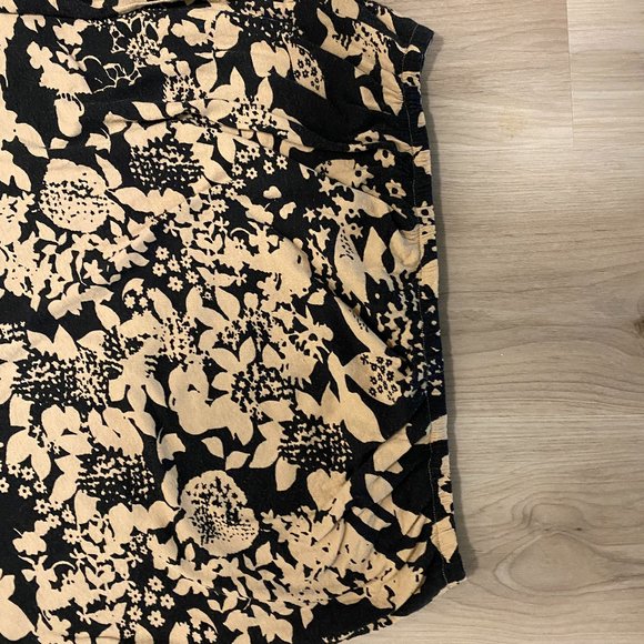 HERO & LEANDER ¾ Sleeve Floral Top from Anthropologie Size M - Picture 4 of 5